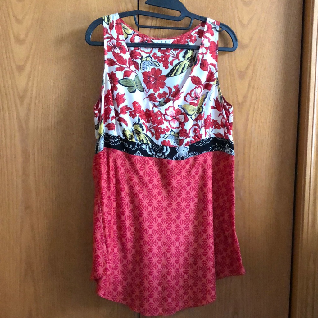 Red Pattern Silk Tunic